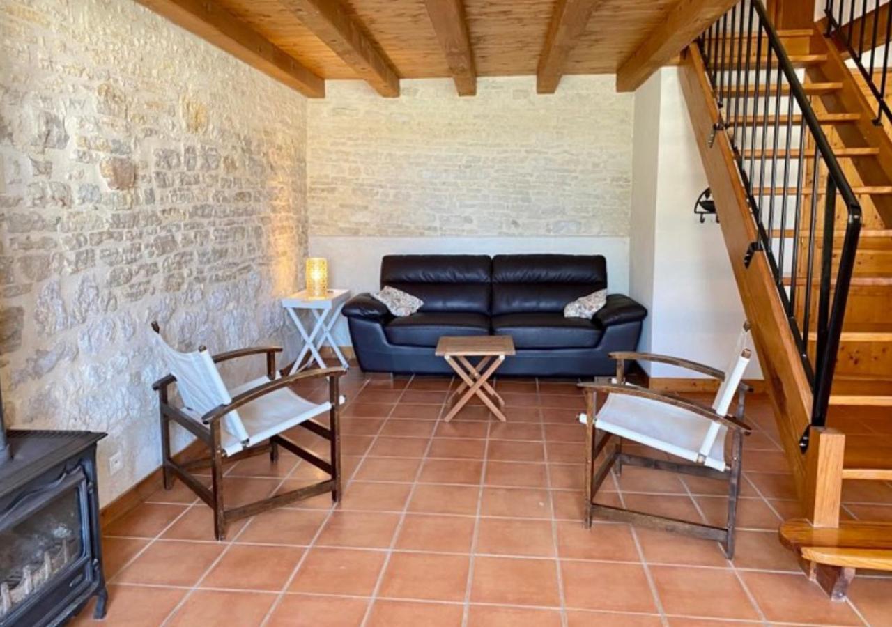 Domaine De La Laigne - Spa Asnières-la-Giraud Екстериор снимка