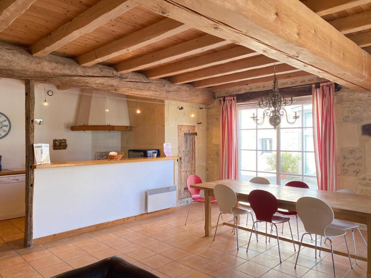 Domaine De La Laigne - Spa Asnières-la-Giraud Екстериор снимка