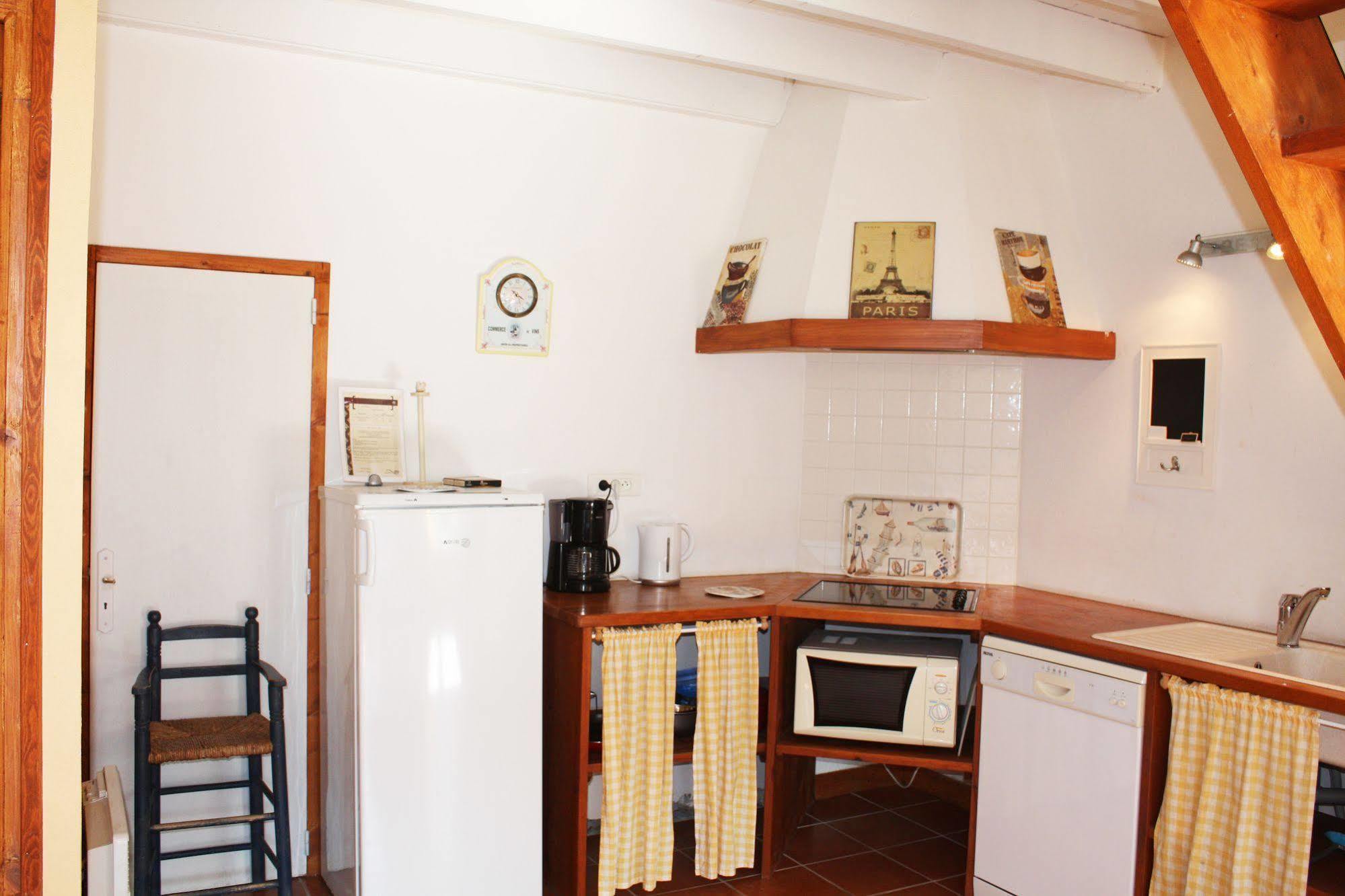 Domaine De La Laigne - Spa Asnières-la-Giraud Екстериор снимка